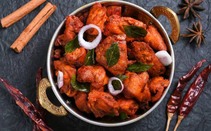steaming-hot-chicken-biryani-skillet (1) (1)